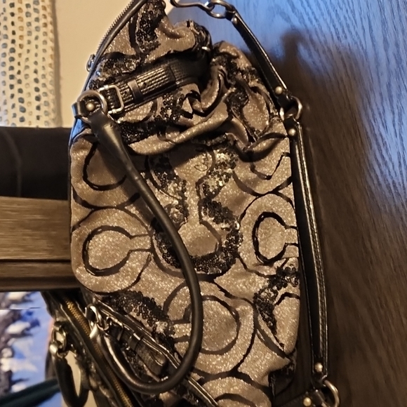 Coach Purse - Picture 3 of 4